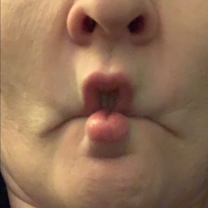 Meet your Posher, Joy